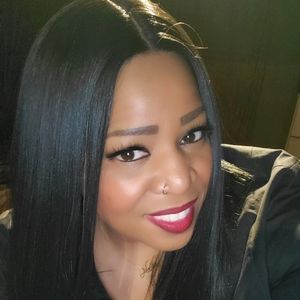 Meet your Posher, Alesha